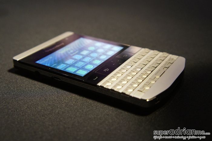 Porsche Design P9981 Smartphone from BlackBerry Porsche Design P9981 Smartphone from BlackBerry