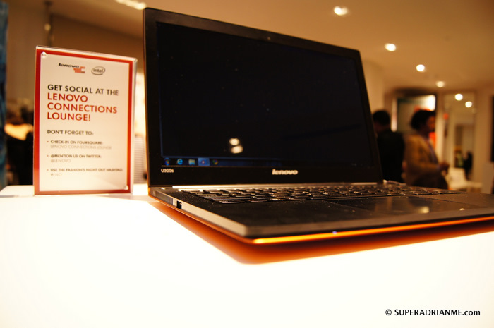 Fashion's Night Out - Lenovo IdeaPad U300S Fashion's Night Out - Lenovo IdeaPad U300S