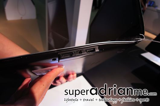 Samsung Notebook Series 9 right side ports