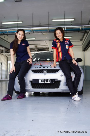 Red Bull Rookies 2011:  Emmiline Ang posing with fellow Singaporean Melissa Huang