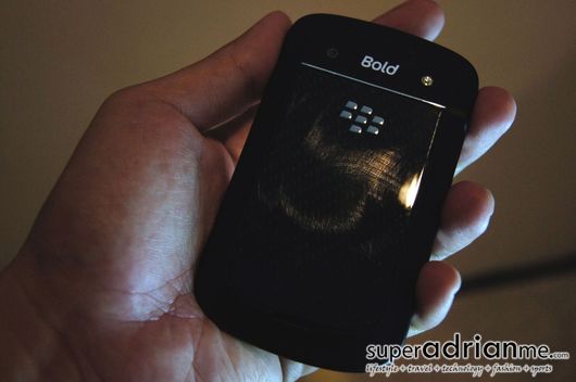 BlackBerry Bold 9900 - Back