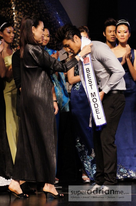 Best Model Of The World 2011 Singapore - Mrs Ida Ong and Richmond Ang