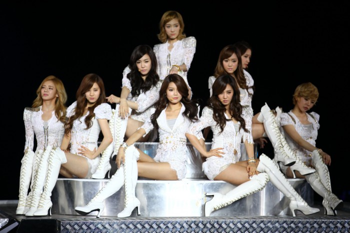 Girls' Generation Concert Tour 2011 (Credit - Running Into The Sun-Raymond Phang)