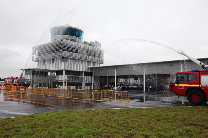 The traditional water bridge executed to commemorate the operationalisation of Seletar Control Tower and the extended runway at Seletar Airport.