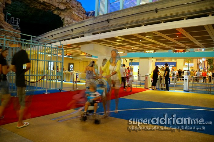 Universal Studios Singapore - Entrance/Exit 