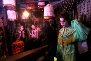 Ocean Park - Haunted House - BLUE GIRL presents Chinese Wedding of the Departed