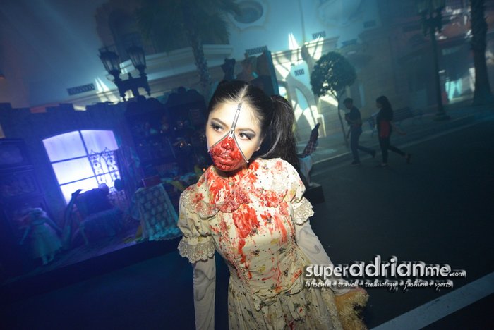 Universal Studios Singapore - Halloween Horror Nights 2 - SUPERADRIANME.com