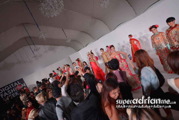 The crowd at the closing show of Digital Fashion Week Singapore 2012 - Guo Pei 'Ci' Collection