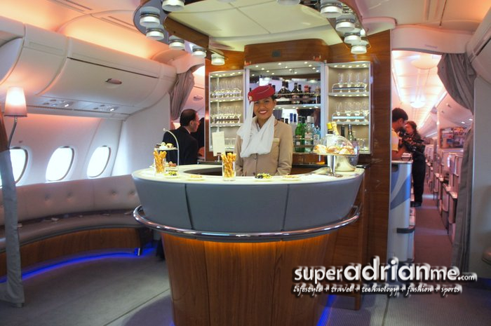 Business Class lounge on board Emirates' Airbus A380 