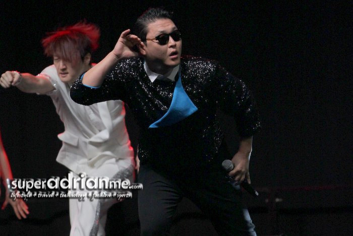 PSY In Singapore