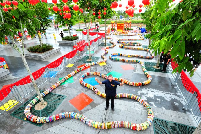 LEGOLAND Malaysia World's Longest LEGO Snake (26)